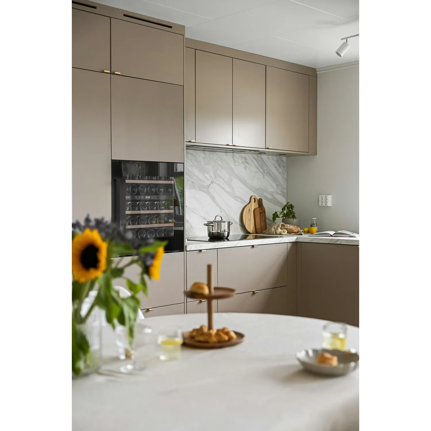 Vinoteca 30 botellas Cavin Scandinavian Collection 60 Fullglass Black - Image 2